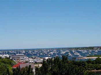 The Island Home Inn New Shoreham Экстерьер фото