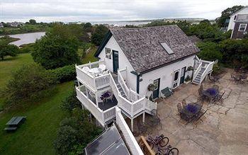 The Island Home Inn New Shoreham Экстерьер фото